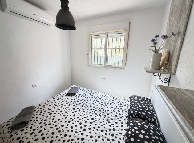 Resale - Apartment - Villamartin - lomas del golf