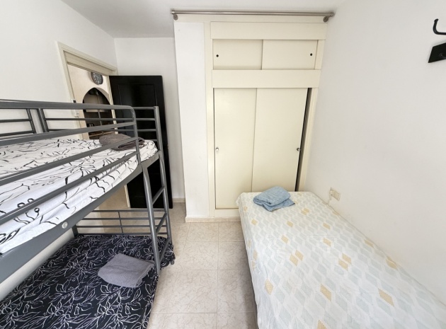 Resale - Apartment - Villamartin - lomas del golf