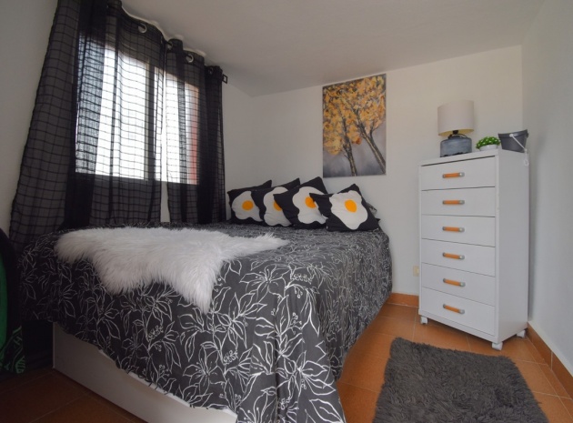 Wiederverkauf - Villa - Orihuela - Playa Flamenca