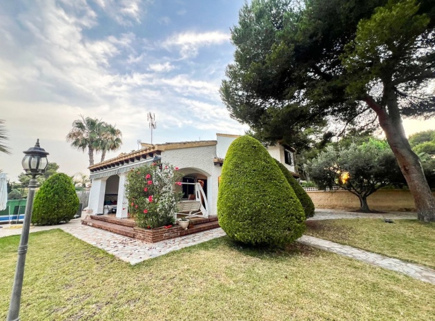 Wiederverkauf - Villa - Orihuela - Punta Prima