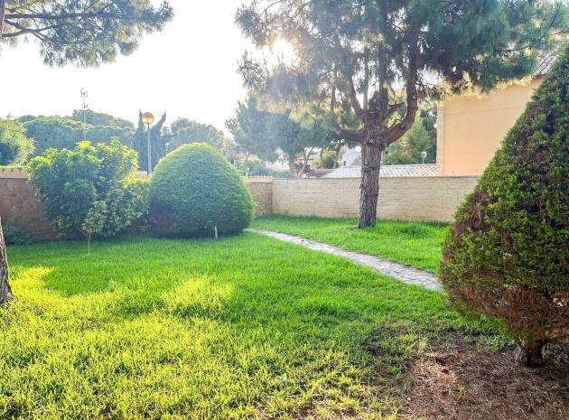 Wiederverkauf - Villa - Orihuela - Punta Prima