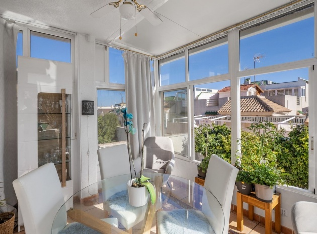 Återförsäljning - Villa - Orihuela - Los Altos