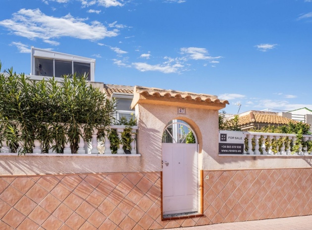 Återförsäljning - Villa - Orihuela - Los Altos