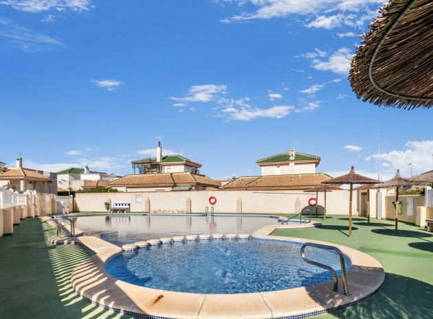 Återförsäljning - Villa - Orihuela - Los Altos