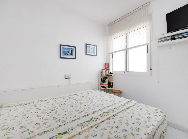 Wiederverkauf - Wohnung - Torrevieja - Torrevieja Centro