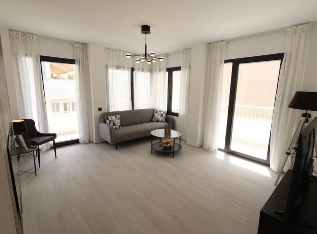 Wiederverkauf - Wohnung - Torrevieja - Torrevieja Centro