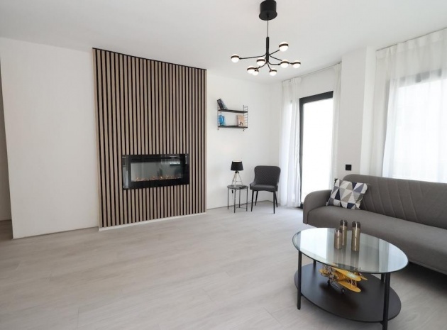 Wiederverkauf - Wohnung - Torrevieja - Torrevieja Centro