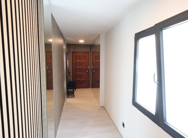 Wiederverkauf - Wohnung - Torrevieja - Torrevieja Centro