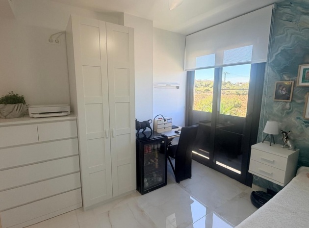 Wiederverkauf - Wohnung - Torrevieja - Torrevieja Centro