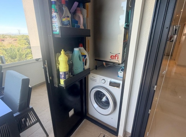 Wiederverkauf - Wohnung - Torrevieja - Torrevieja Centro