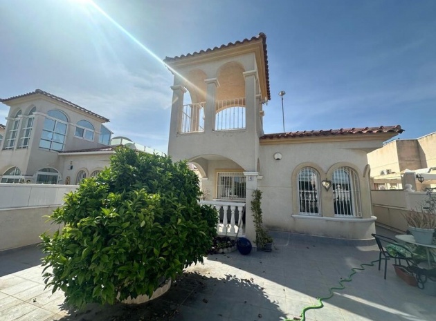Resale - Villa - Algorfa - Algorfa Centro