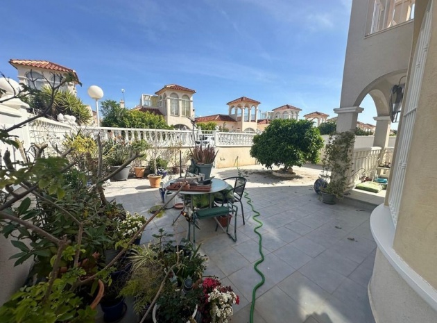 Resale - Villa - Algorfa - Algorfa Centro