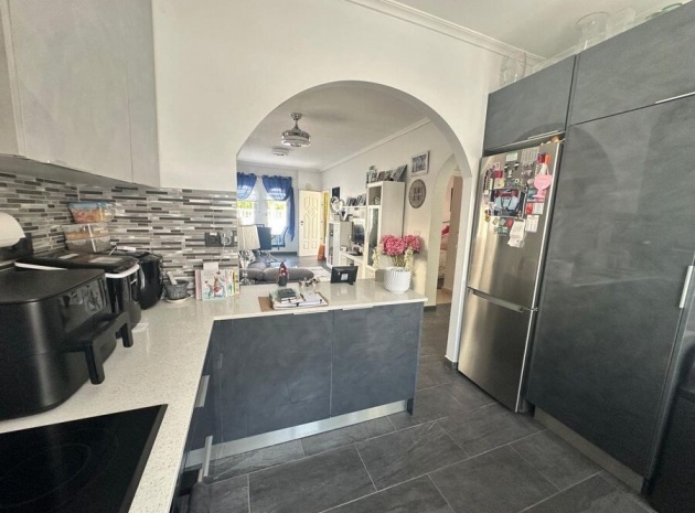 Resale - Villa - Algorfa - Algorfa Centro