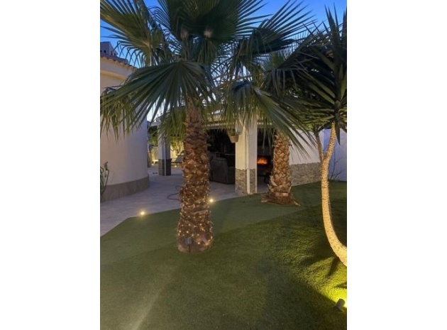 Wiederverkauf - Villa - Torrevieja - Torrevieja Centro