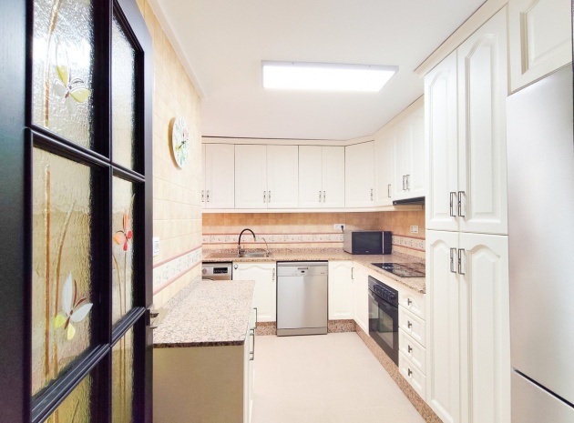 Wiederverkauf - Wohnung - Torrevieja - Torrevieja Centro