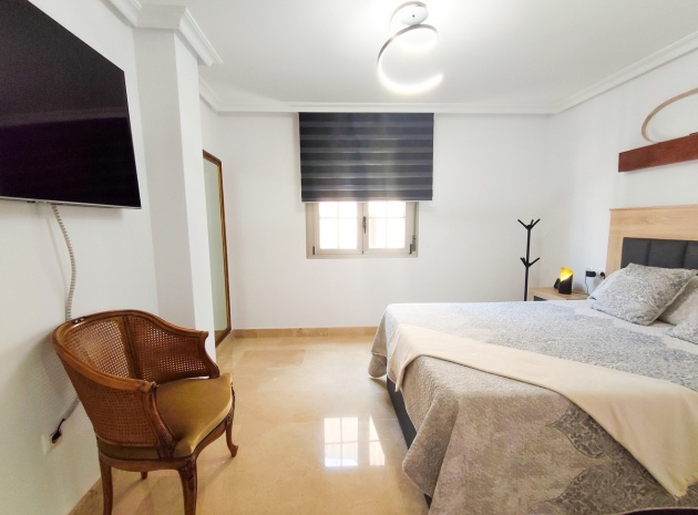 Wiederverkauf - Wohnung - Torrevieja - Torrevieja Centro