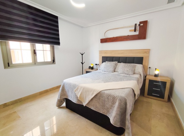 Wiederverkauf - Wohnung - Torrevieja - Torrevieja Centro