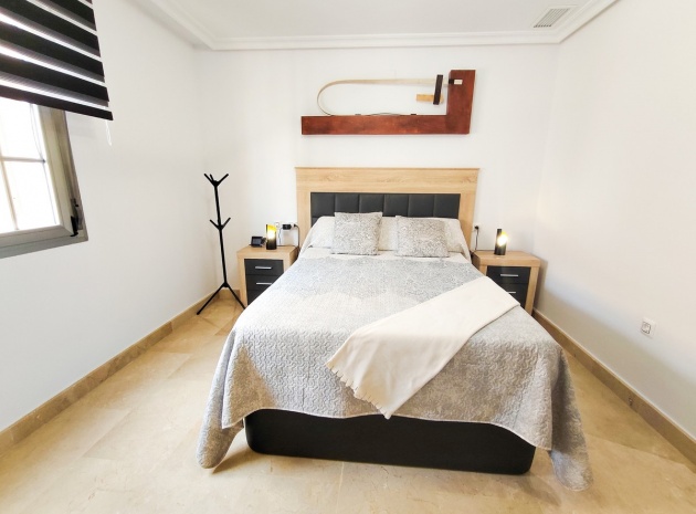 Wiederverkauf - Wohnung - Torrevieja - Torrevieja Centro