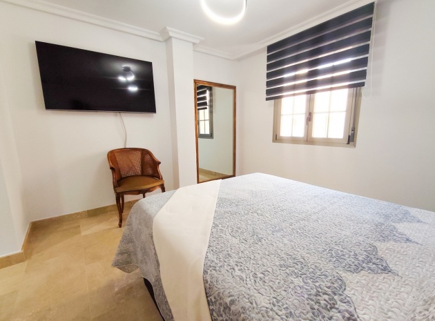 Wiederverkauf - Wohnung - Torrevieja - Torrevieja Centro