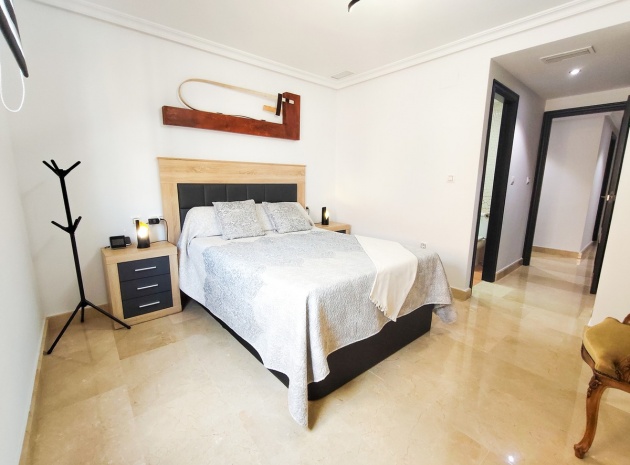 Wiederverkauf - Wohnung - Torrevieja - Torrevieja Centro