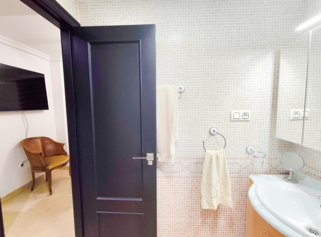 Wiederverkauf - Wohnung - Torrevieja - Torrevieja Centro