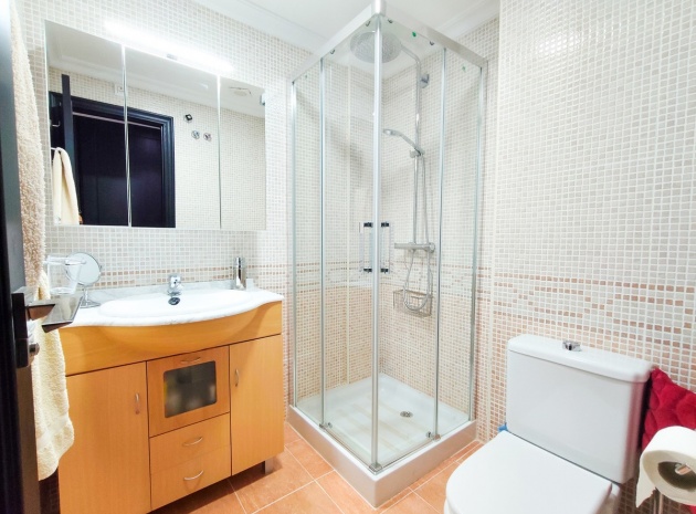 Wiederverkauf - Wohnung - Torrevieja - Torrevieja Centro