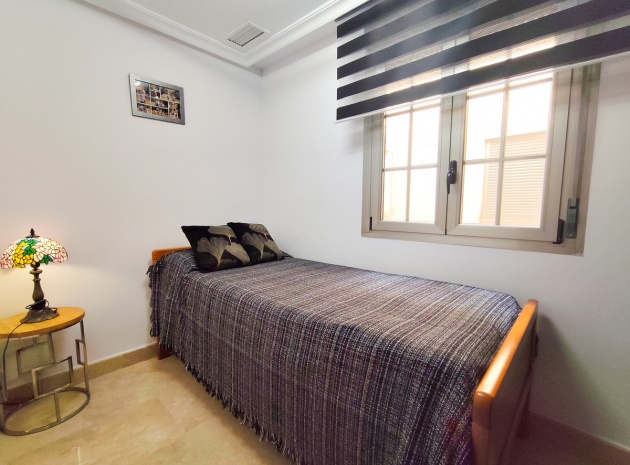 Wiederverkauf - Wohnung - Torrevieja - Torrevieja Centro