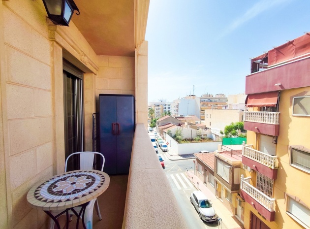 Wiederverkauf - Wohnung - Torrevieja - Torrevieja Centro