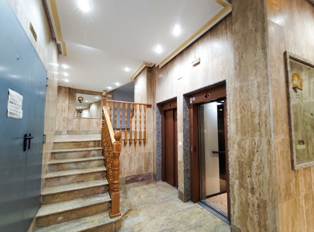 Wiederverkauf - Wohnung - Torrevieja - Torrevieja Centro