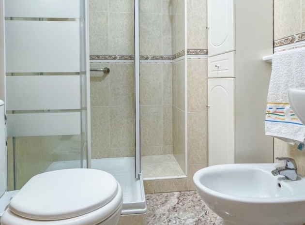 Wiederverkauf - Wohnung - Torrevieja - Torrevieja Centro