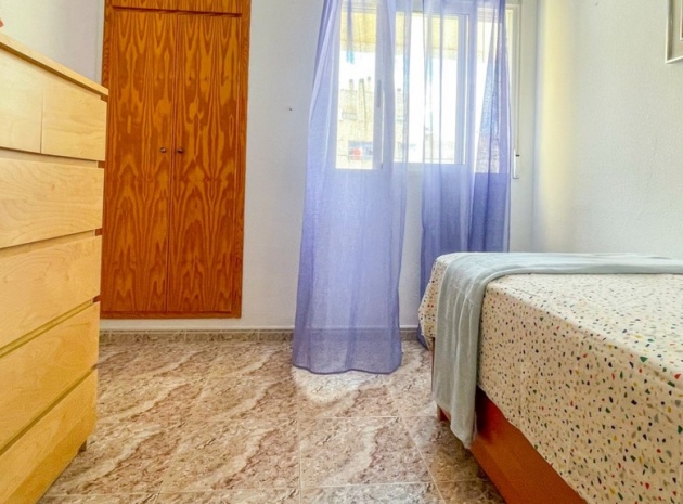Wiederverkauf - Wohnung - Torrevieja - Torrevieja Centro