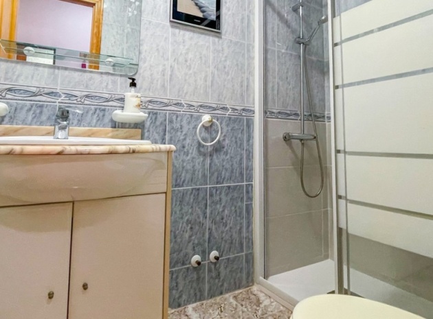 Wiederverkauf - Wohnung - Torrevieja - Torrevieja Centro