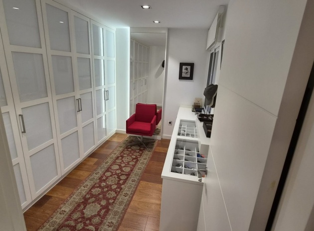 Wiederverkauf - Wohnung - Torrevieja - Torrevieja Centro