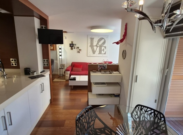 Wiederverkauf - Wohnung - Torrevieja - Torrevieja Centro