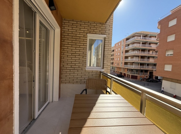 Wiederverkauf - Wohnung - Torrevieja - Torrevieja Centro