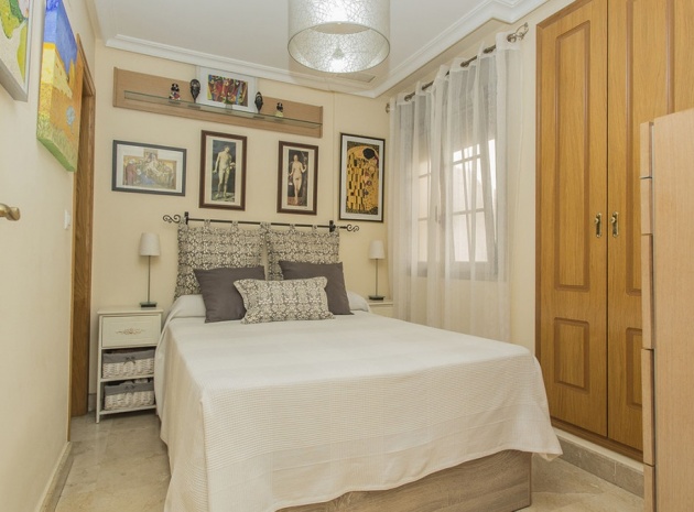 Wiederverkauf - Wohnung - Torrevieja - Torrevieja Centro