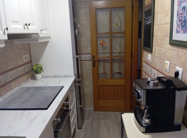 Wiederverkauf - Wohnung - Torrevieja - Torrevieja Centro