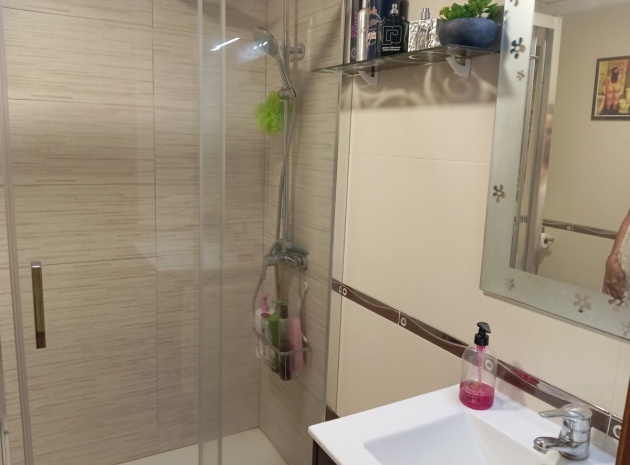 Wiederverkauf - Wohnung - Torrevieja - Torrevieja Centro