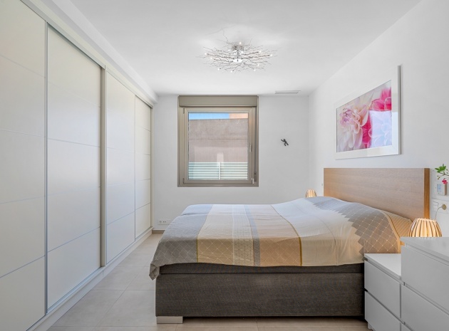 Återförsäljning - Villa - La Marina