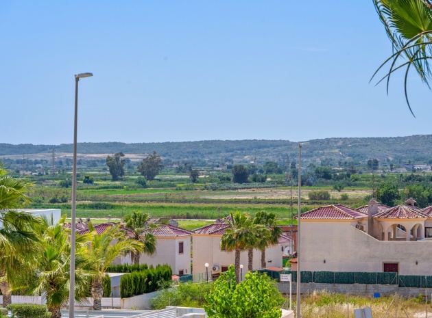 Återförsäljning - Villa - La Marina