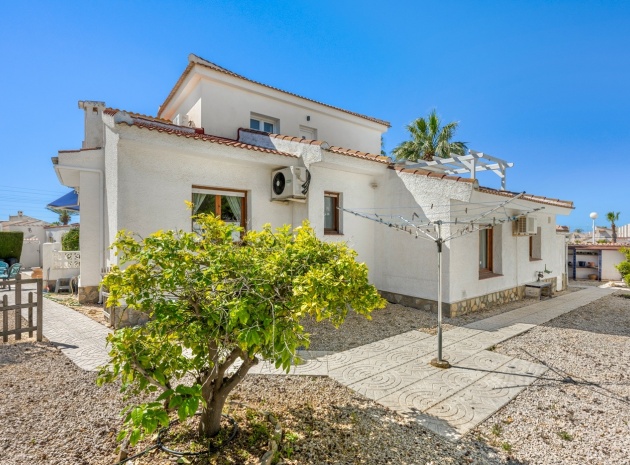 Resale - Villa - Ciudad Quesada
