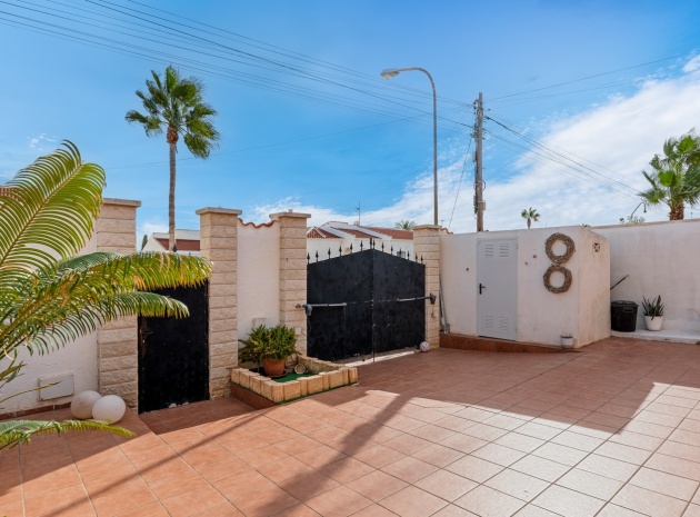 Återförsäljning - Villa - Ciudad Quesada