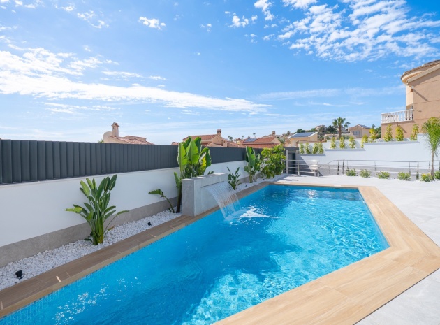 Återförsäljning - Villa - Ciudad Quesada