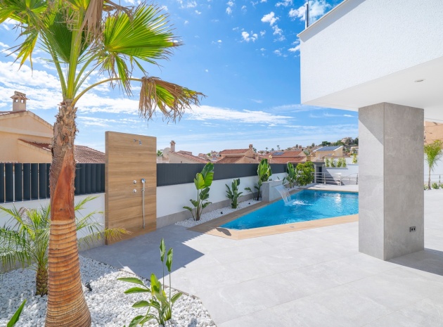 Återförsäljning - Villa - Ciudad Quesada