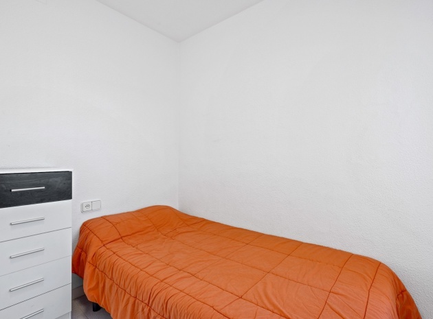 Resale - Apartment - Santa Pola