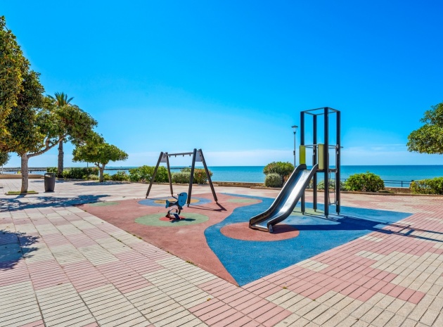 Resale - Apartment - Santa Pola