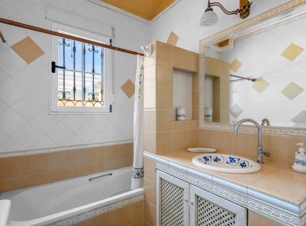 Wiederverkauf - Villa - Torrevieja - La Mata