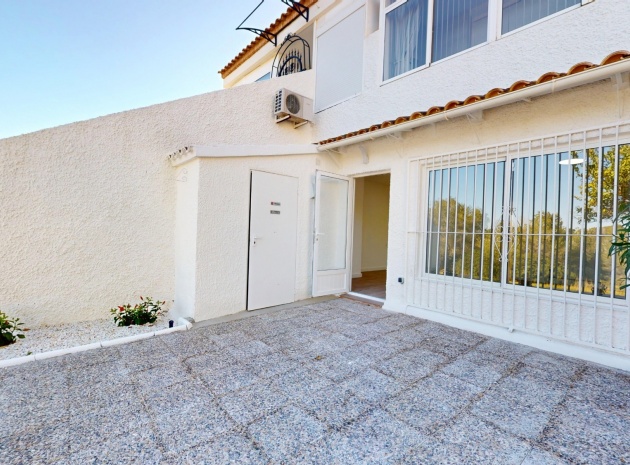 Wiederverkauf - Wohnung - Villamartin