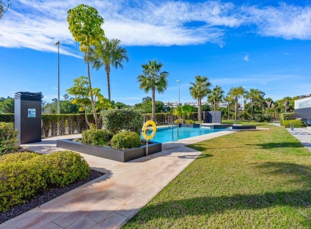 Wiederverkauf - Wohnung - Villamartin