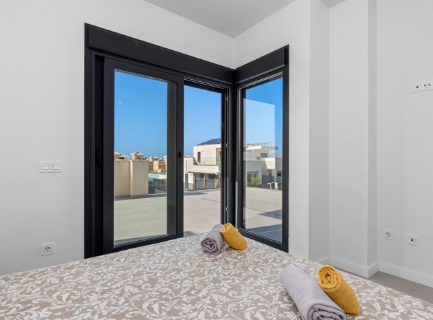 Återförsäljning - Villa - San Fulgencio - La Marina